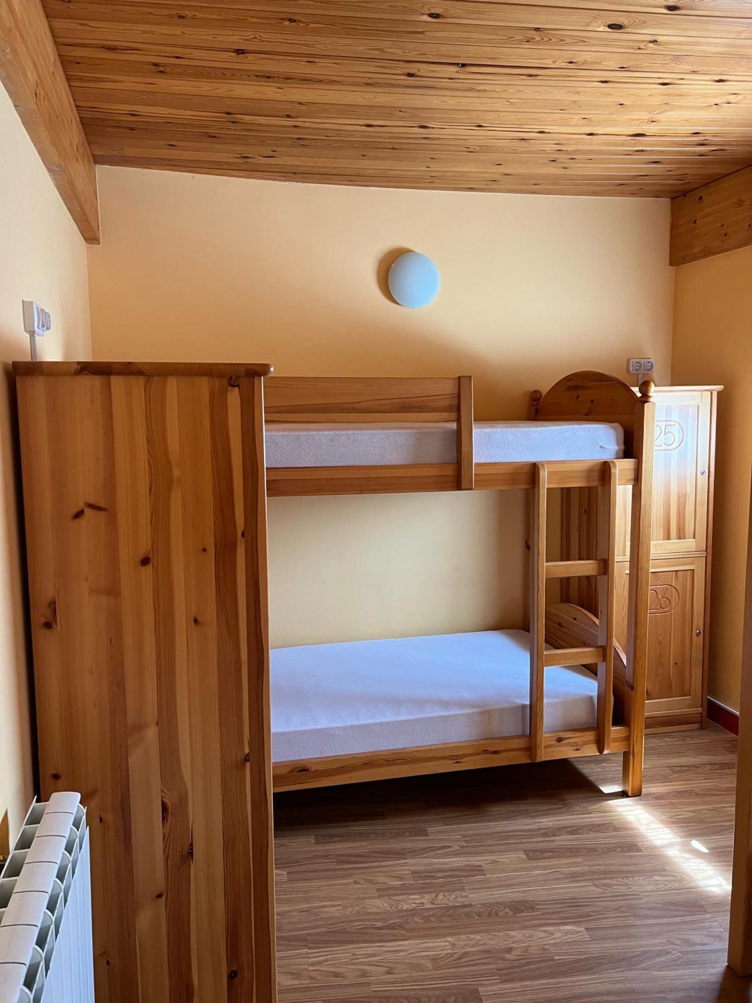 Albergue El Pajar De Ages - Exclusivo Para Peregrinos - Exclusive For Pilgrims エクステリア 写真